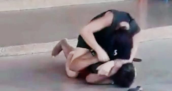 INCONFORMADA: Mulher é surrada dentro de carro pela ex-companheira na região Central