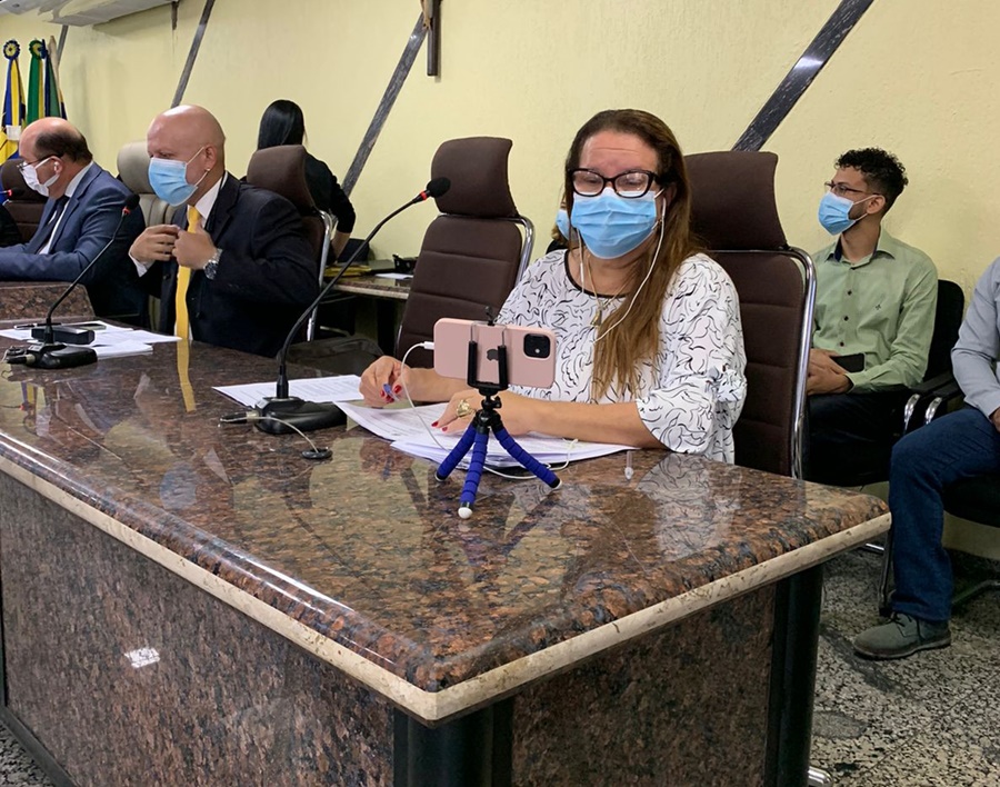VEREADORA: Câmara derruba vetos do Executivo a quatro projetos de Ellis Regina