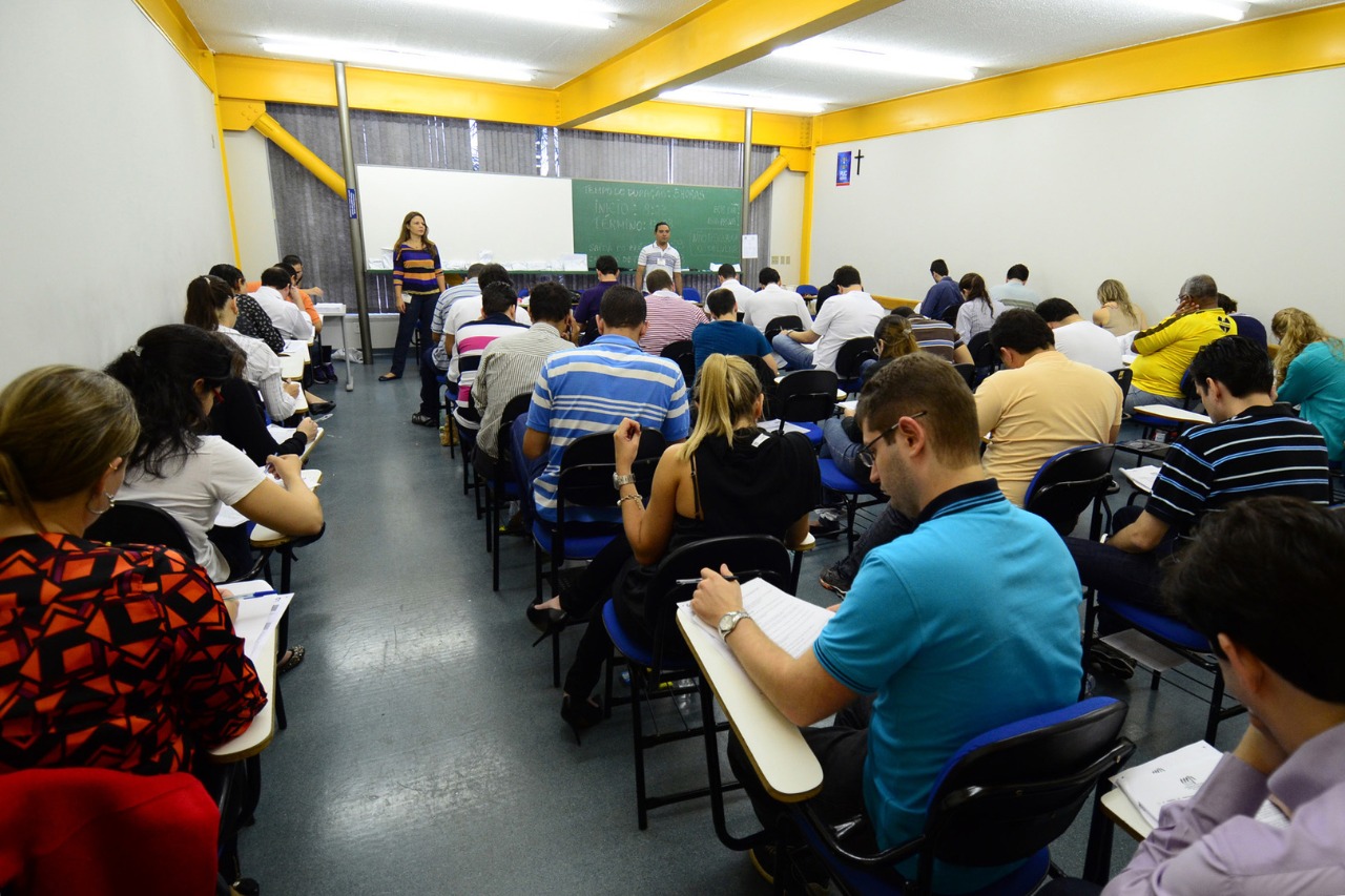 R$ 10.091,58: Assembleia Legislativa abre concurso público oferecendo 200 vagas