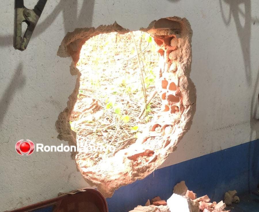 ARRASTÃO: Oficina de auto center é alvo de bandidos que fazem buraco na parede 