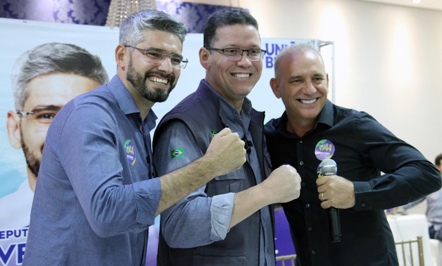 AVALIAÇÃO: Ezequiel Neiva diz que reeleição de Rocha é reconhecimento pelo trabalho