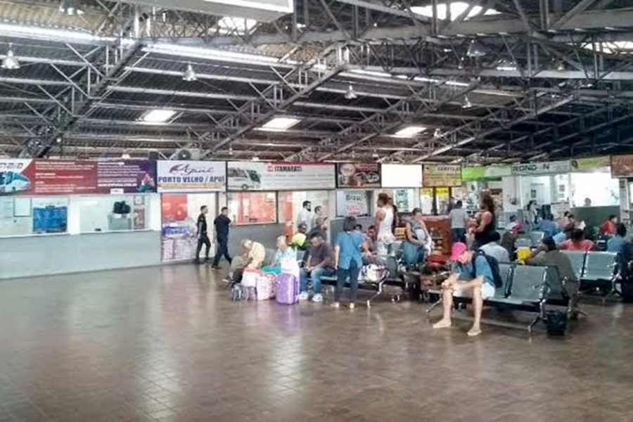 HOSPITALIZADO: Acusado de furto de bagagem na rodoviária é espancado por populares 