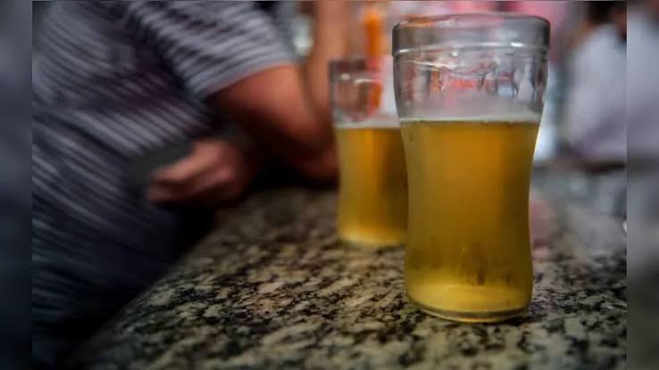 DESPREOCUPADO: Venezuelana é surrada pelo marido por causa de bicicleta 