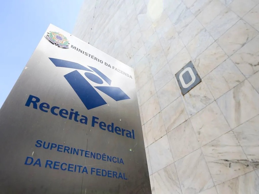 699 VAGAS: Edital do concurso público da Receita Federal sofre primeira retificação