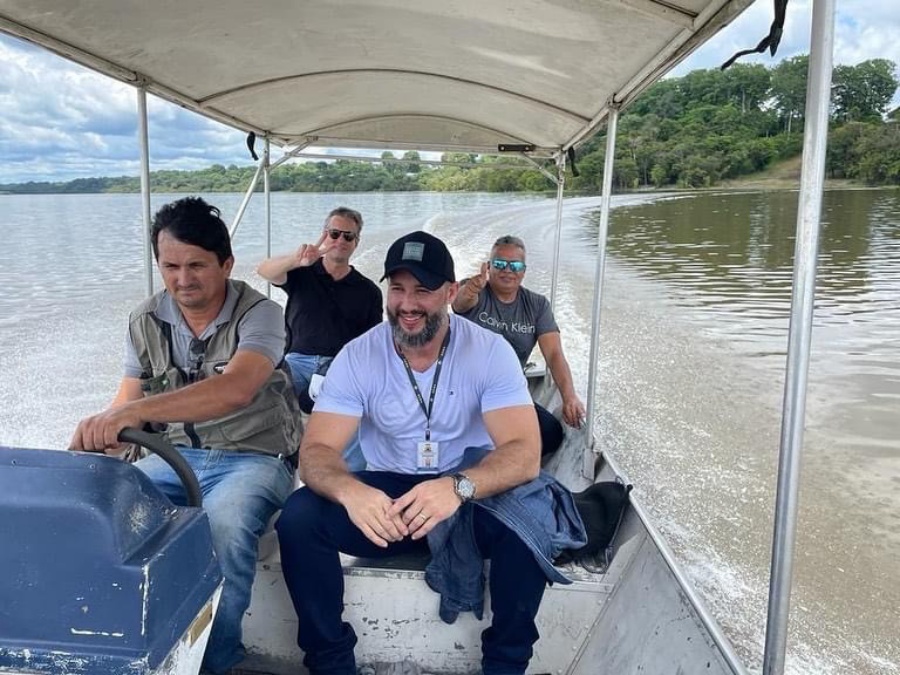 DEMANDAS: Vereador Valtinho Canuto leva secretarios ao Baixo Madeira