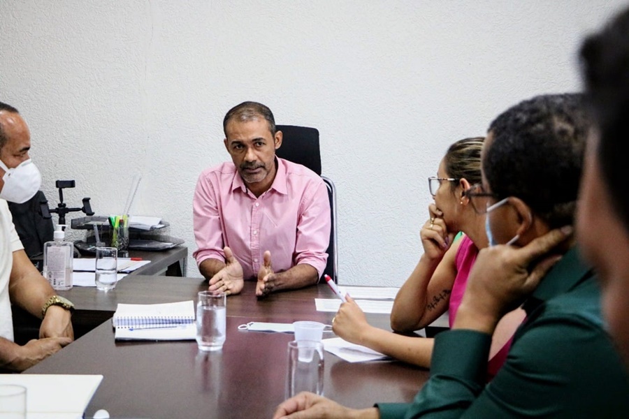 ENFERMAGEM: Vereador Enfermeiro Roneudo se reúne com instituições da categoria