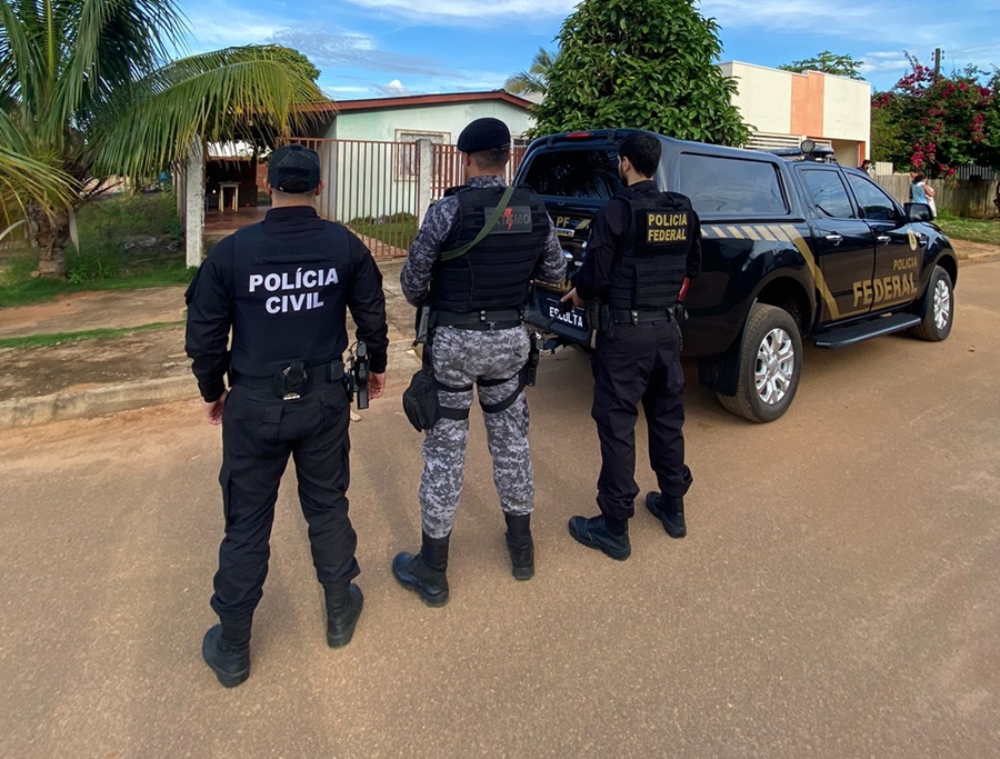 GÁUDIO: Operação conjunta mira acusados de tráfico e comércio de armas