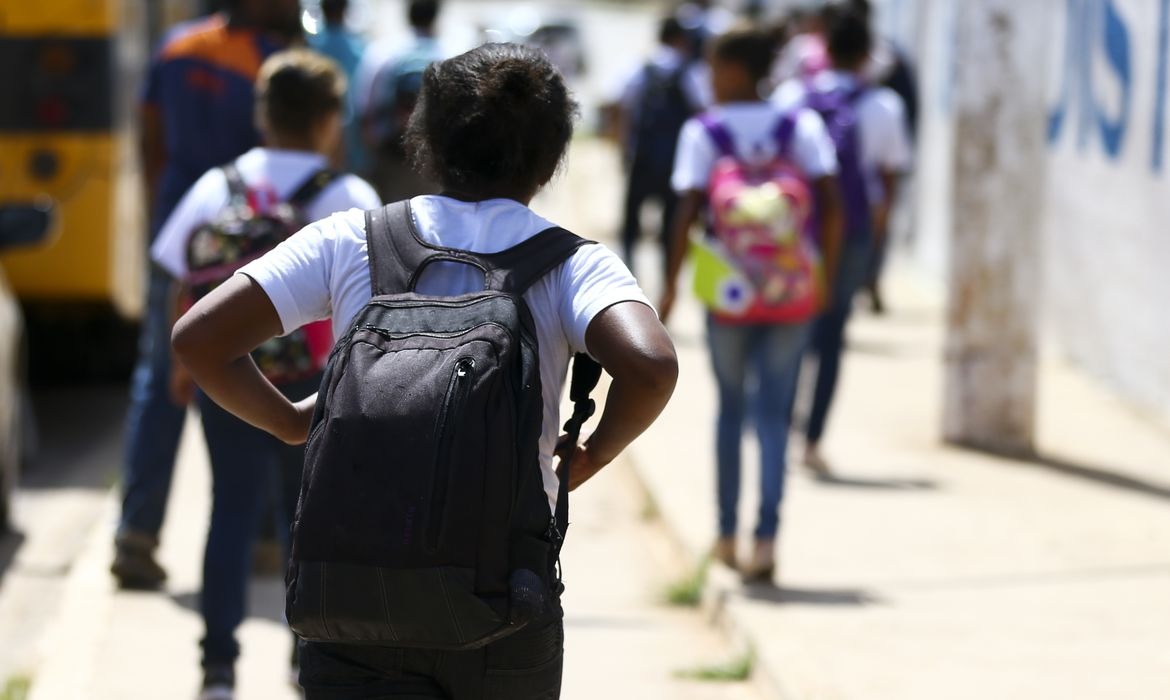 DIFICULDADE: Mais de 80 turmas estão sem aulas nas escolas municipais de Porto velho