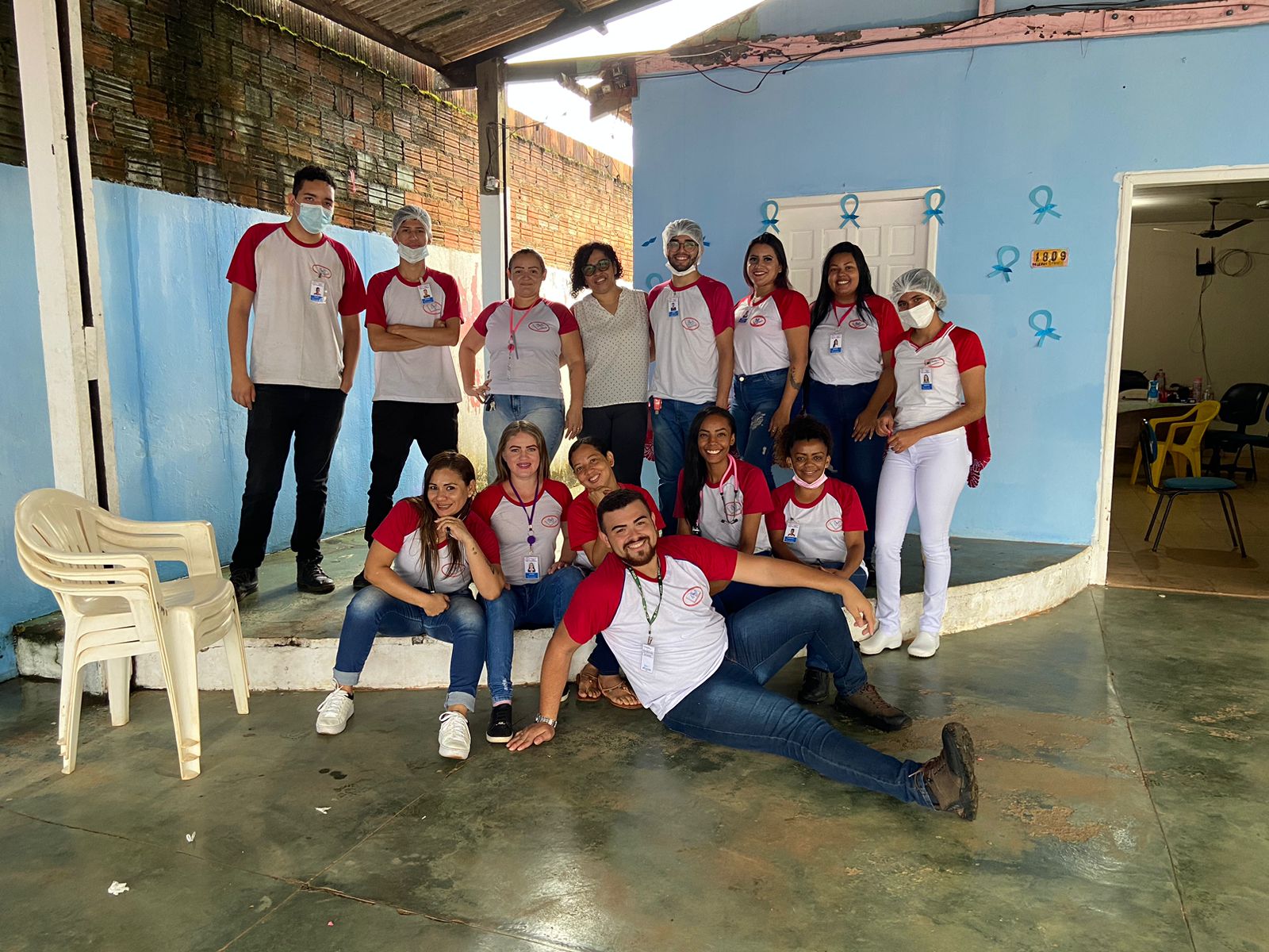 PRESTAÇÃO DE SERVIÇOS: Alunos da Escola Sindsaúde promovem ação social em bairro da zona Sul da capital