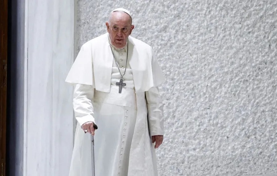 INFECÇÃO: Papa Francisco deverá ter alta hospitalar neste sábado (01)