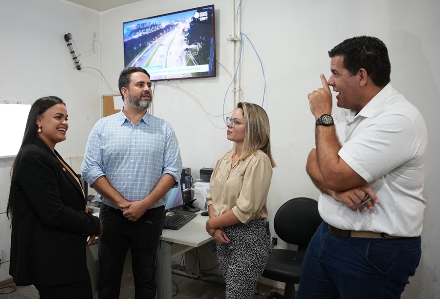 PEDIDO ATENDIDO: Taissa Sousa solicita entrega de unidades de ar-condicionado para hospital