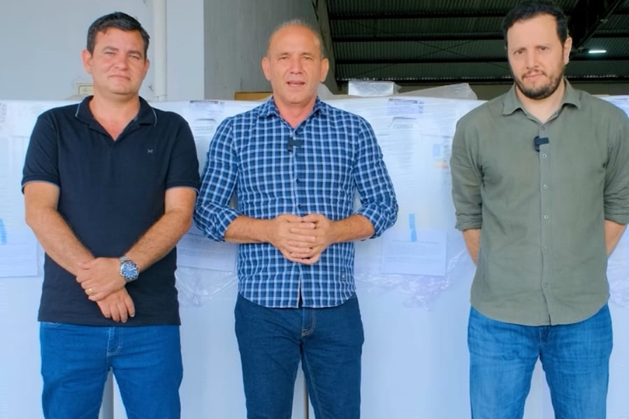 EZEQUIEL NEIVA: Deputado entrega materiais para atender a saúde básica em Vilhena