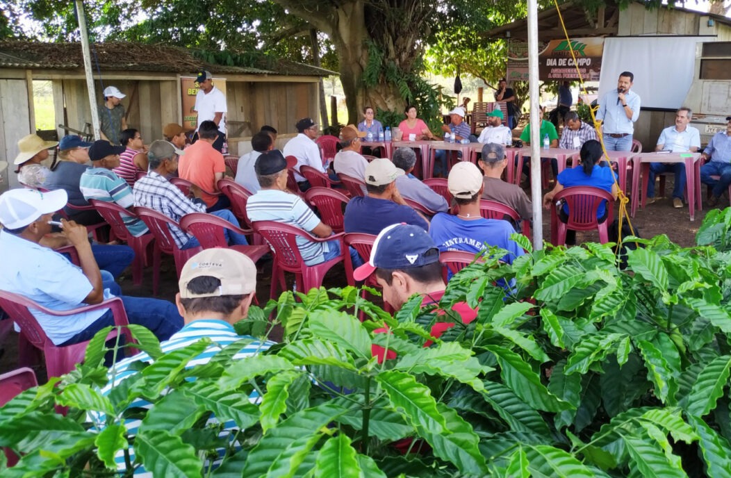 AGRONEGÓCIO: Medidas de desenvolvimento agropecuário avançam na assistência técnica