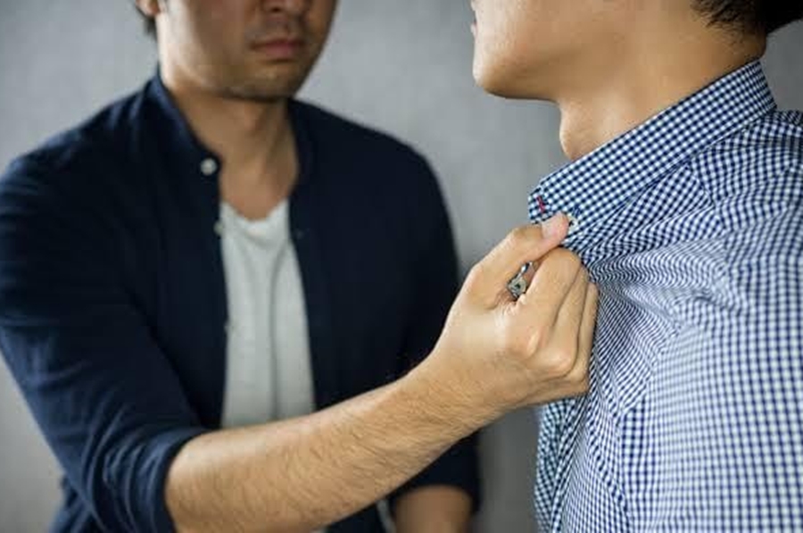 DENTRO DE CASA: Briga entre irmãos termina com um deles hospitalizado