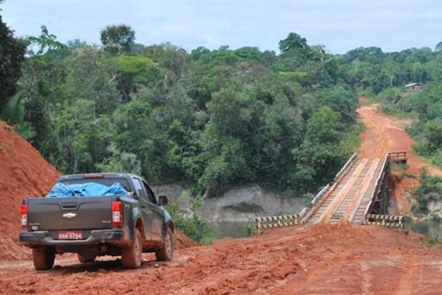 BR 319: Ministério dos Transporte diz que pretende trabalhar projeto de asfaltamento por fases