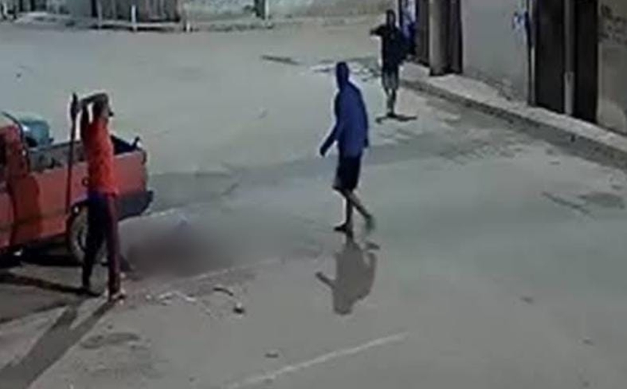 ESPANCAMENTO: 'Eles se invocaram comigo no bar', diz homem atacado por trio no Nacional