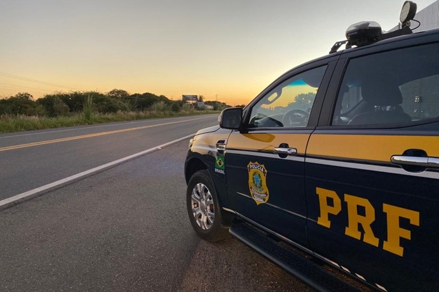 CUIDADOS: PRF dá dicas de segurança para quem vai pegar a estrada no carnaval