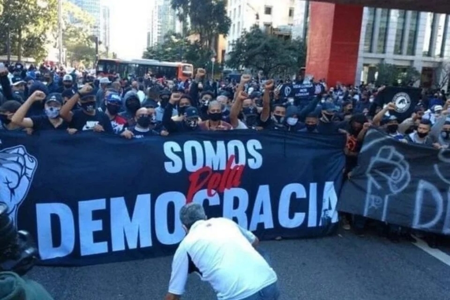 EMBATE: Torcidas organizadas farão atos pela democracia contra bolsonaristas