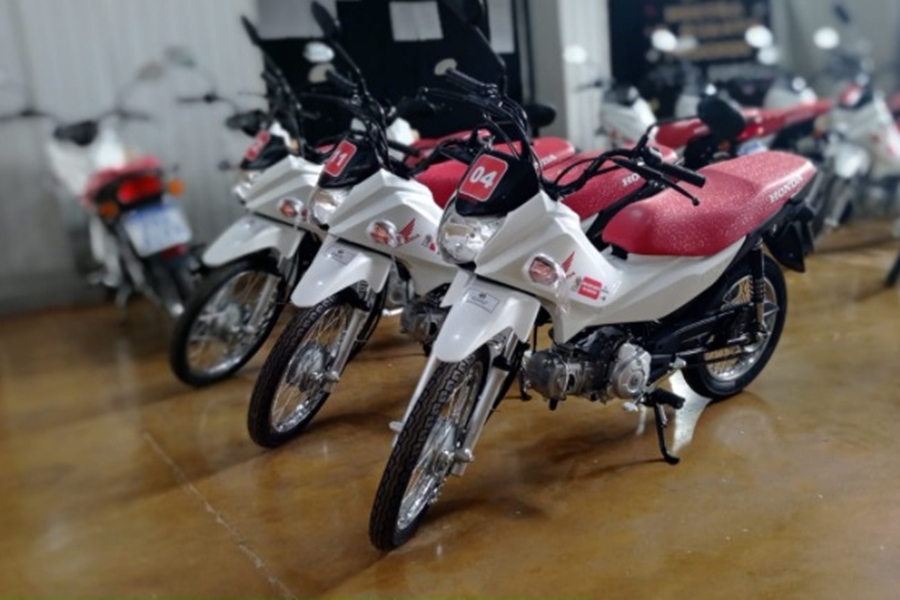 LEBRINHA: Deputada destina recursos para 20 motos para agentes de saúde em Costa Marques
