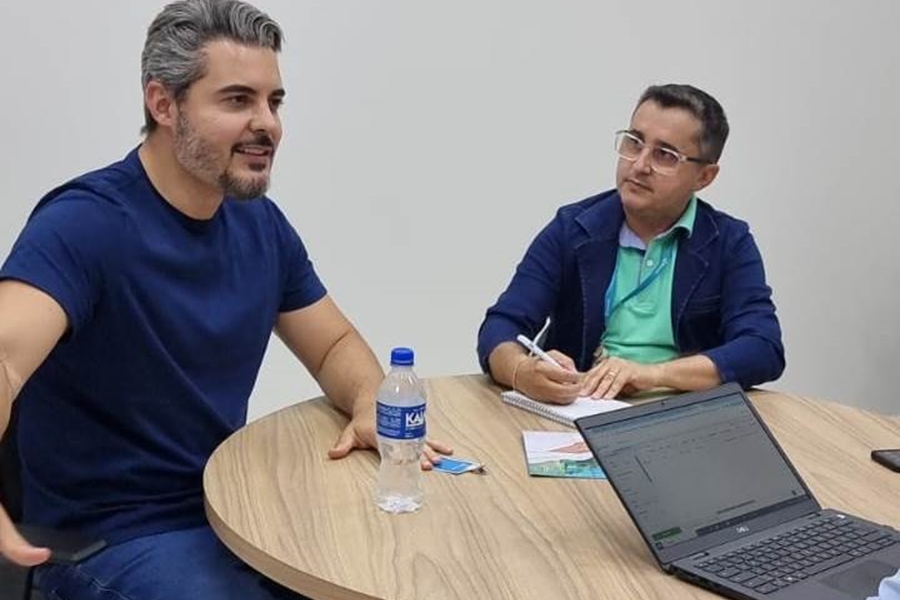 THIAGO FLORES: Deputado vai à sede da Energisa em PVH para demonstrar a indignação dos consumidores