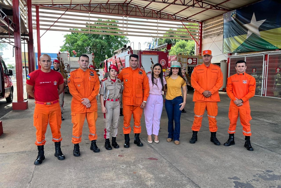TAISSA SOUSA: Deputada faz visita ao Projeto Bombeiro Militar Mirim em Ariquemes