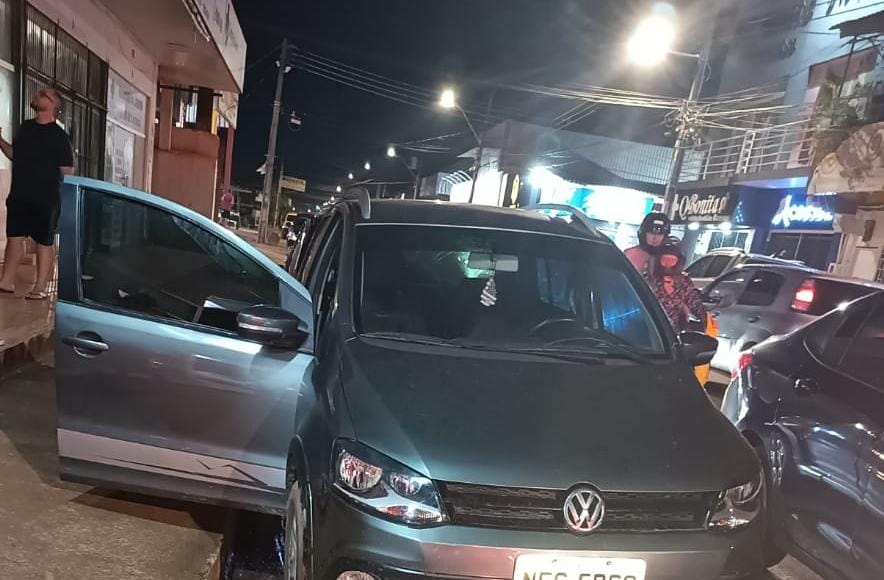 CALADINHO: CrossFox roubado é encontrado abandonado na zona Sul de Porto Velho 