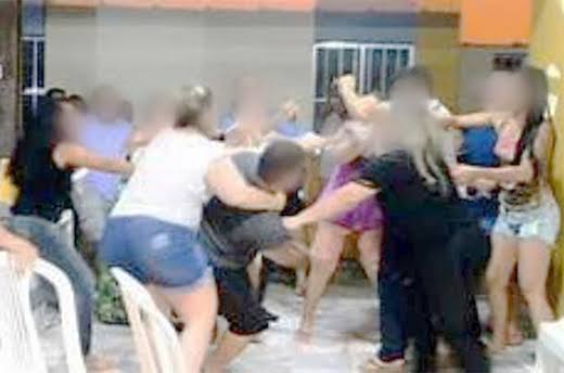 DENTRO DE CASA: Padrasto é preso por agredir enteada que discutia com a mãe