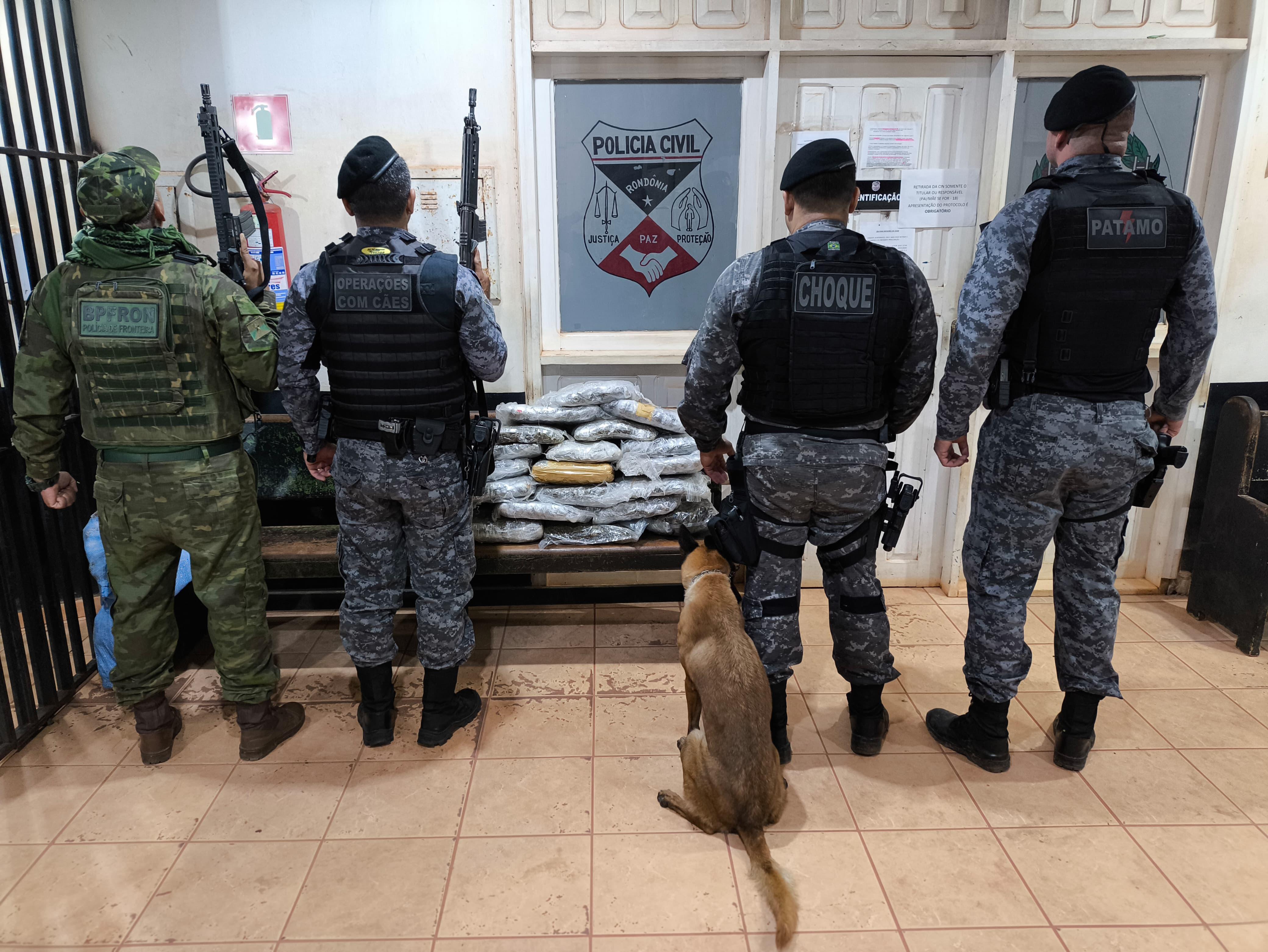 PROTETOR DAS FRONTEIRAS: PM localiza 23 quilos de maconha durante operação