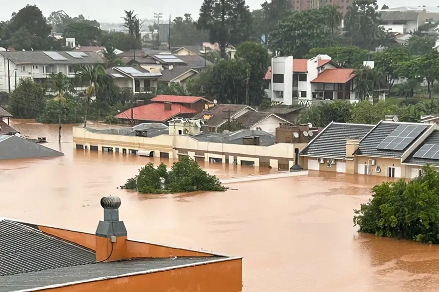 PERDERAM TUDO: Número de desalojados dobra em 24 horas no Rio Grande do Sul
