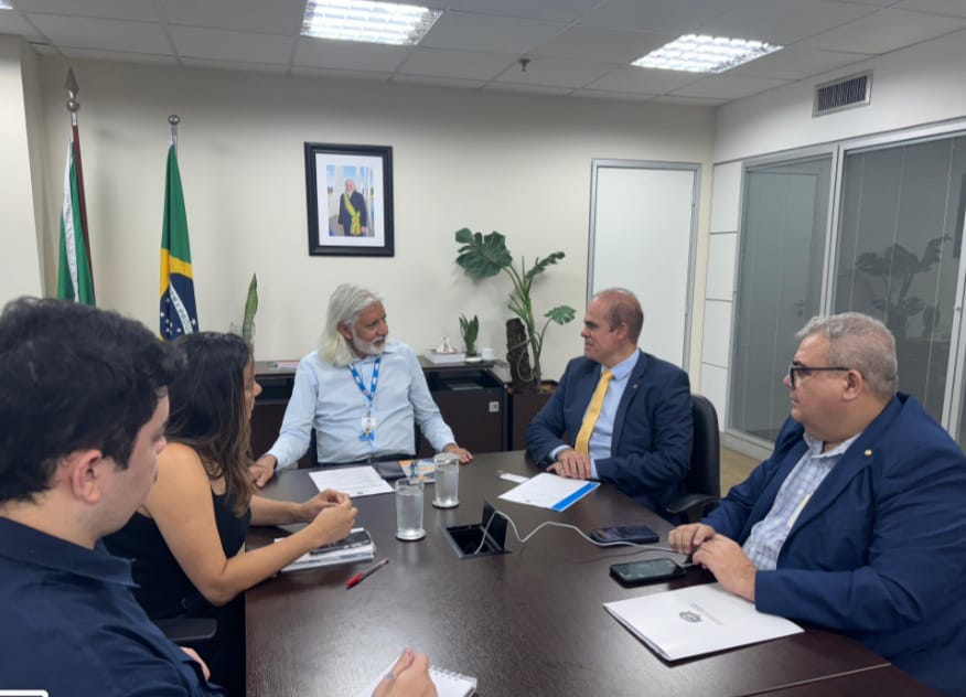 ALAN QUEIROZ: Deputado busca auxílio gás para população ribeirinha de Rondônia