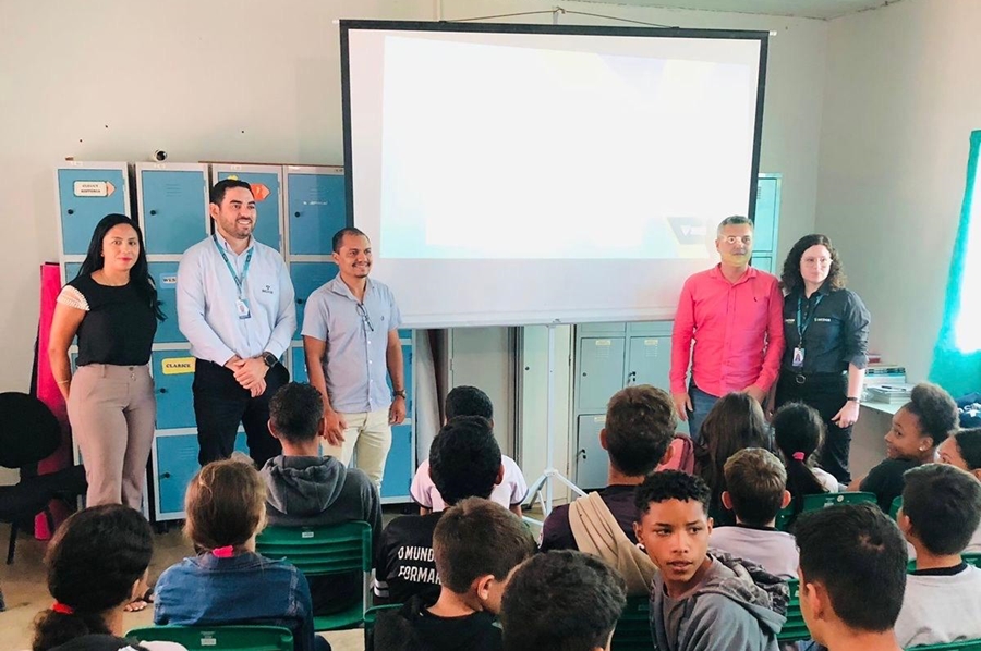 EM ESCOLAS: Sebrae RO, Sicoob Credip e Semed se unem para a promoção da Educação Financeira 