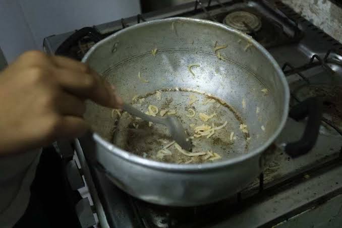 CHEGOU COM FOME: 'Recebeu e não comprou nada para dentro de casa', diz marido que espancou mulher 