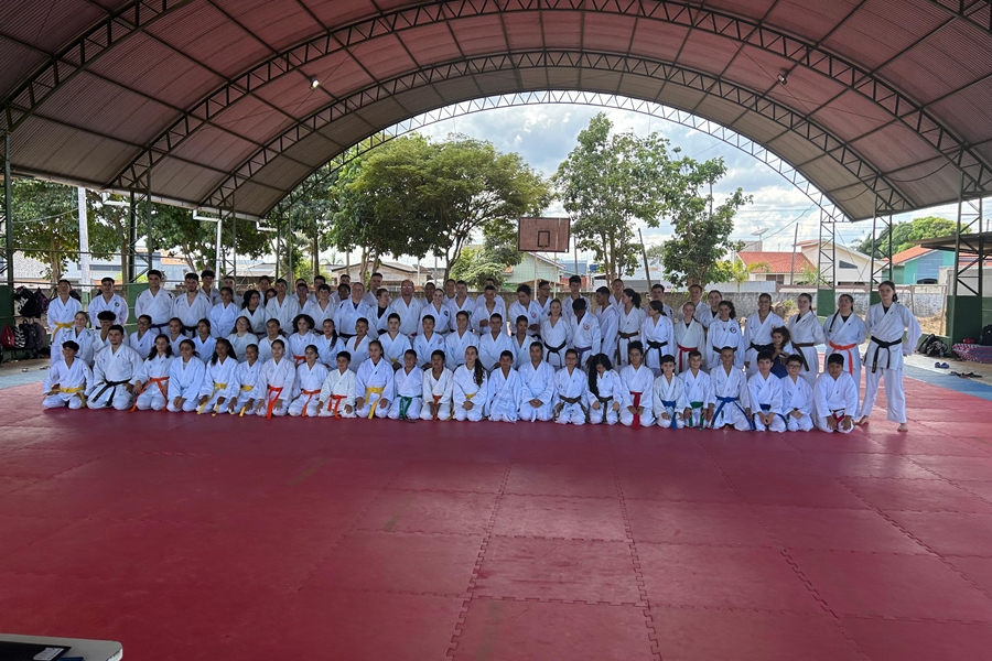 EVENTO: Curso de Alto Rendimento de Karatê e Educação Infantil reúne 250 participantes