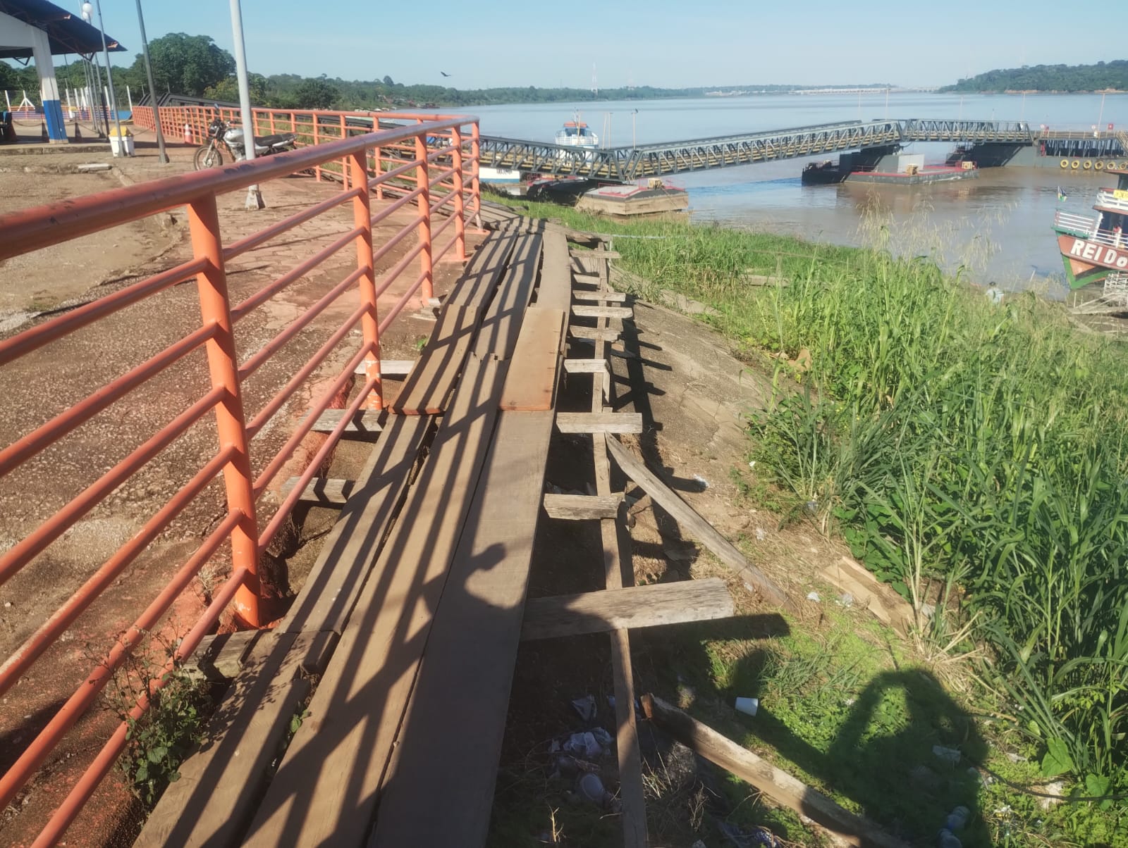 PRECARIEDADE: Porto do Cai N’Água segue abandonado há décadas em Porto Velho