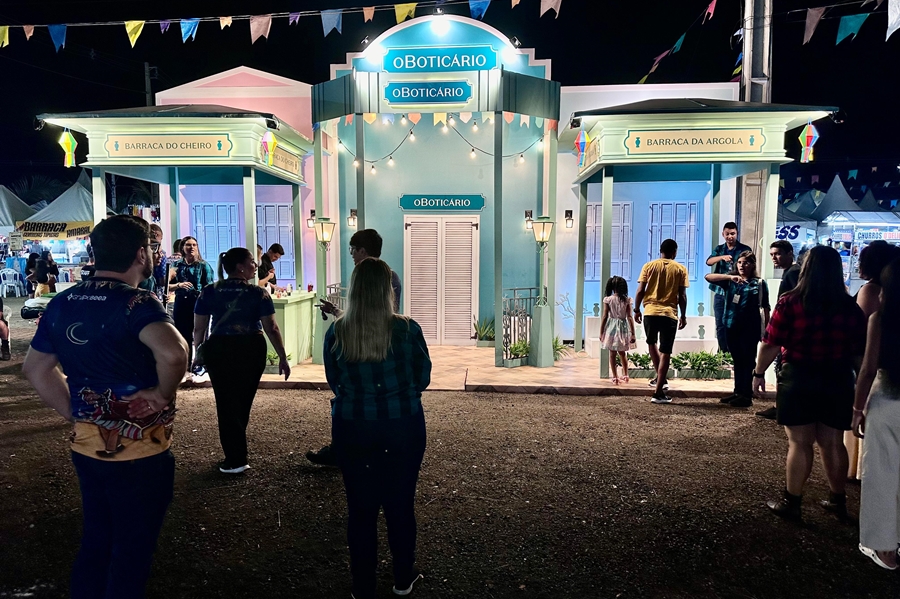 FESTA JUNINA: O Boticário vira atração queridinha do Arraial Flor do Maracujá