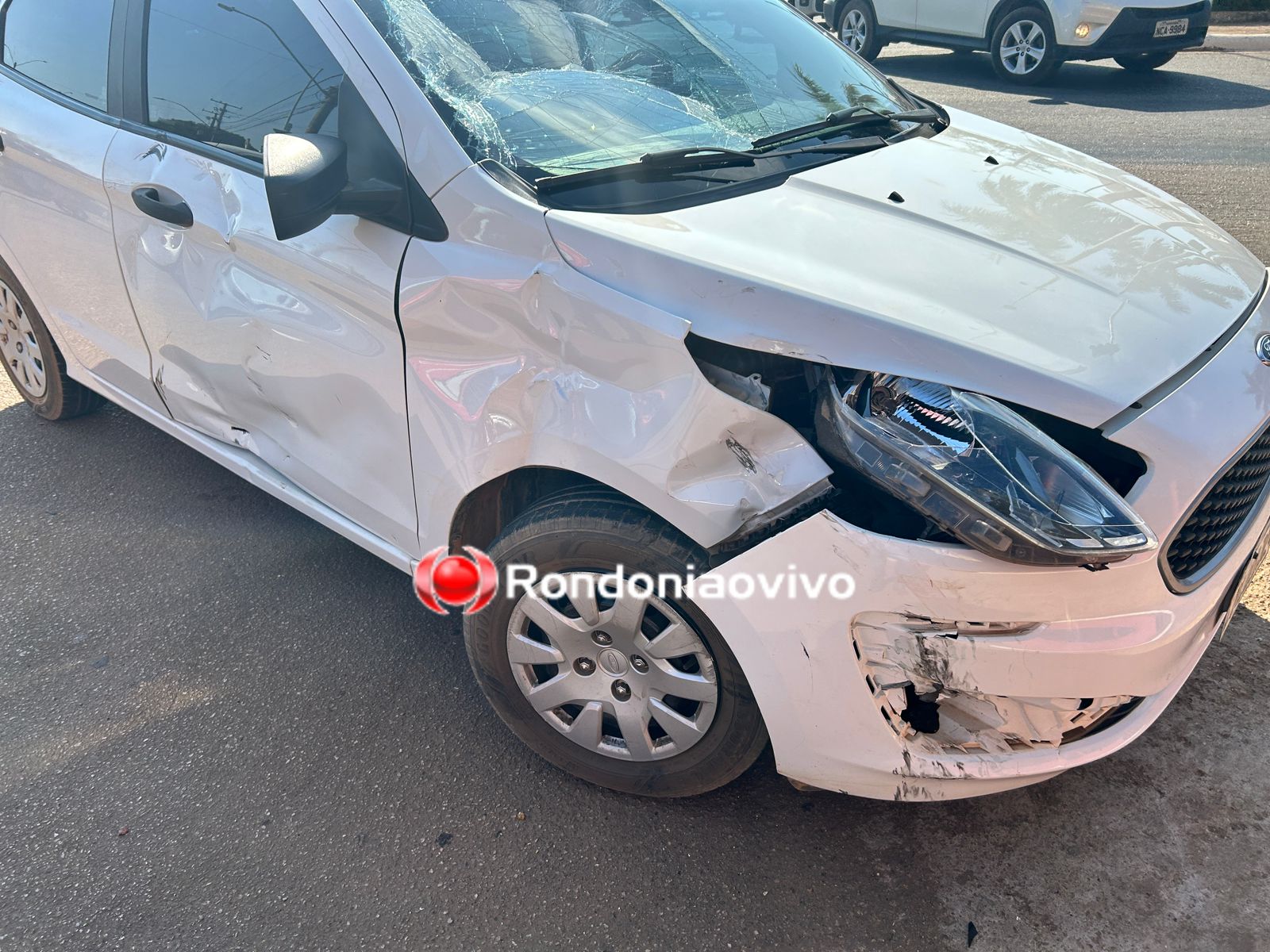 ATROPELADA: Mulher sofre grave acidente na Avenida Jorge Teixeira