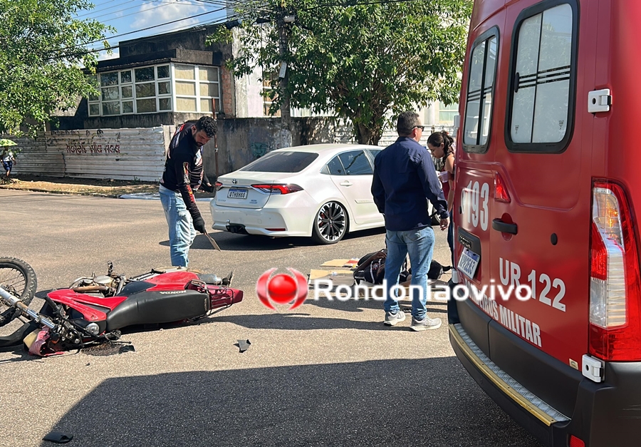 FUROU O SINAL: Motociclista sofre gravíssima lesão na cabeça e fratura na perna em acidente