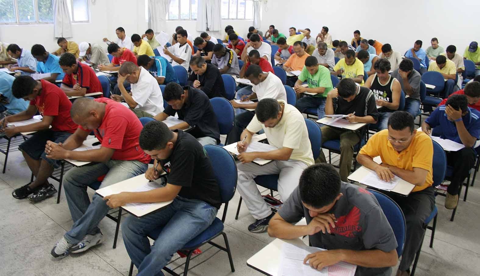 MATO GROSSO: Prefeitura de Cuiabá faz processo seletivo com 2015 vagas para os três níveis 