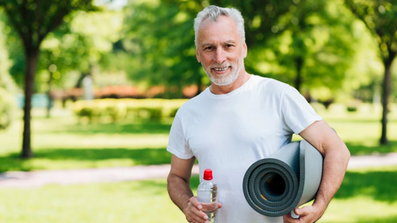 ACIMA DE 60 ANOS: O melhor exercício para reduzir o risco de AVC  