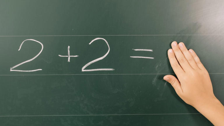 QUE CONTA É ESSA?: Só 5% dos alunos do 3º ano médio têm bom desempenho em matemática 