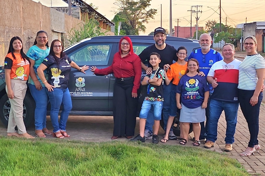 DELEGADO CAMARGO: APAE inaugura sala multissensorial através de emenda do deputado