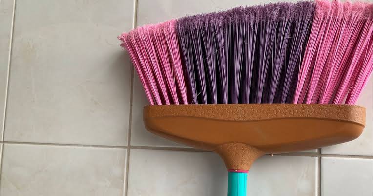 VASSOURADA: Mulher é atacada pelo marido por não fazer o almoço 