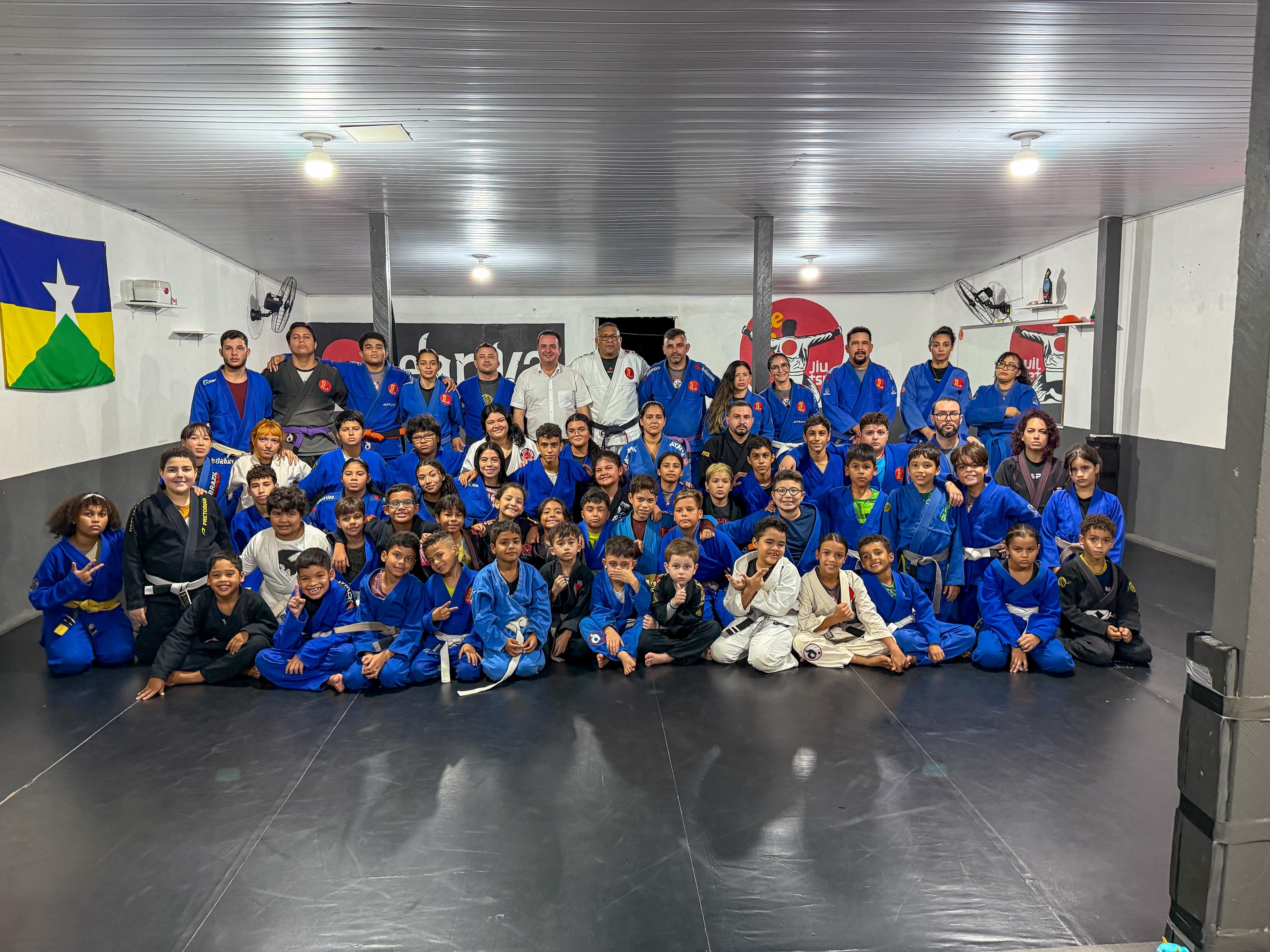 DR. LUÍS DO HOSPITAL: Projeto de Jiu-Jitsu em Porto Velho recebe visita do deputado