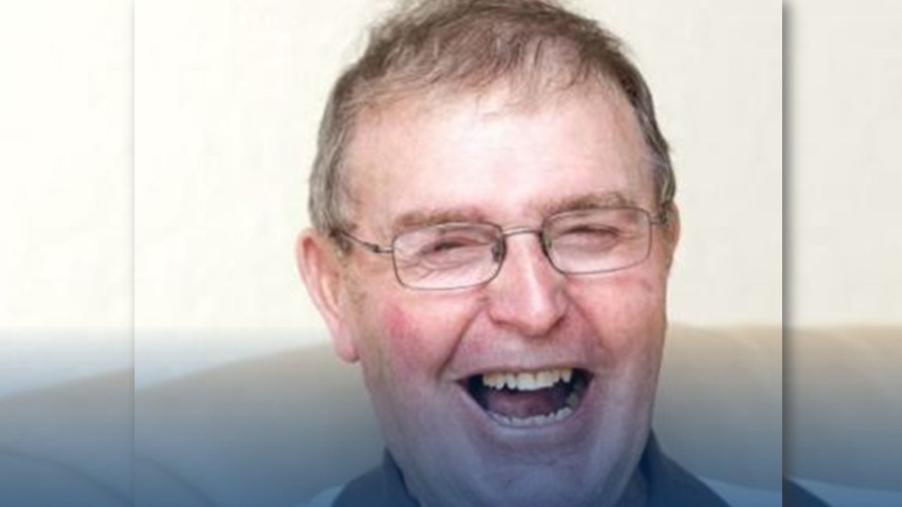 ALEGRIA PARA SEMPRE: Homem sofre derrame e perde capacidade de sentir tristeza 