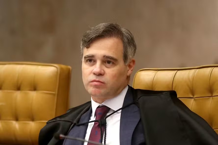 CASO MASTER: Dias Toffoli deixa relatoria do caso Master e Mendonça é o novo relator