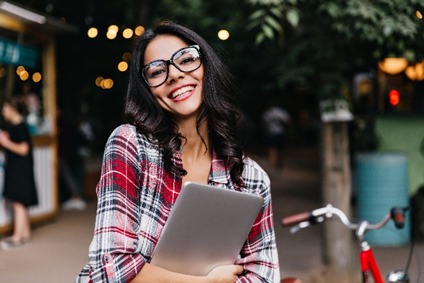 FINANÇAS: Maioria dos jovens prefere empreender a buscar emprego formal, aponta pesquisa