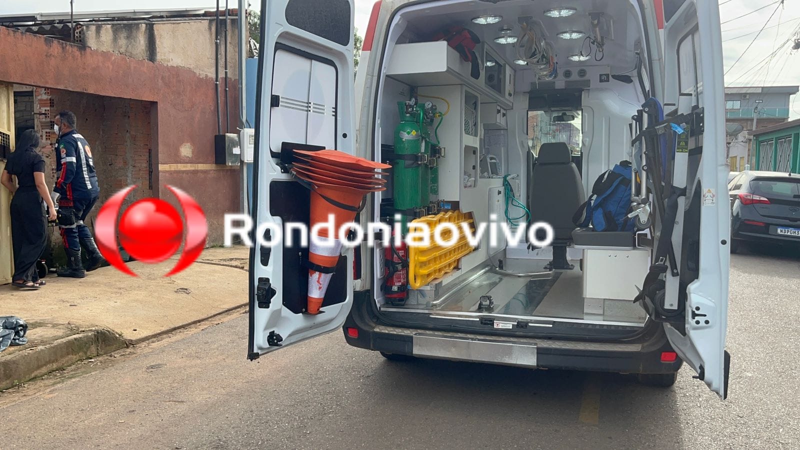 NO APONIÃ: Marido chega em casa e encontra esposa gravemente ferida