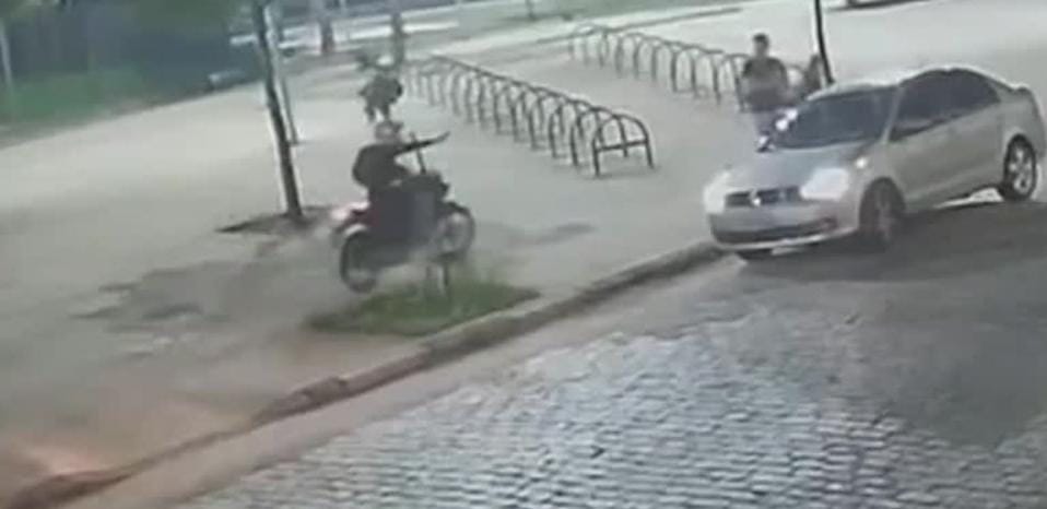 NO ELDORADO: Irmãs acadêmicas são roubadas após saírem de faculdade na capital