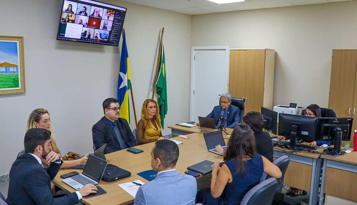 PASSAGENS AÉREAS: Voos caros e cancelados são discutidos em audiência judicial