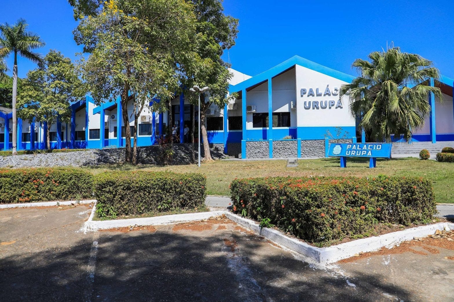 RONDÔNIA: Prefeitura de Ji-Paraná lança concursos com vagas para várias áreas